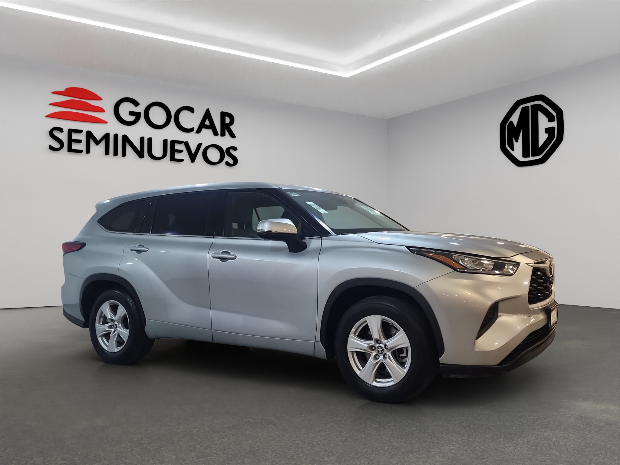 Toyota Highlander VUD 5 pts. LE, TA, a/ac., RA-18 2022