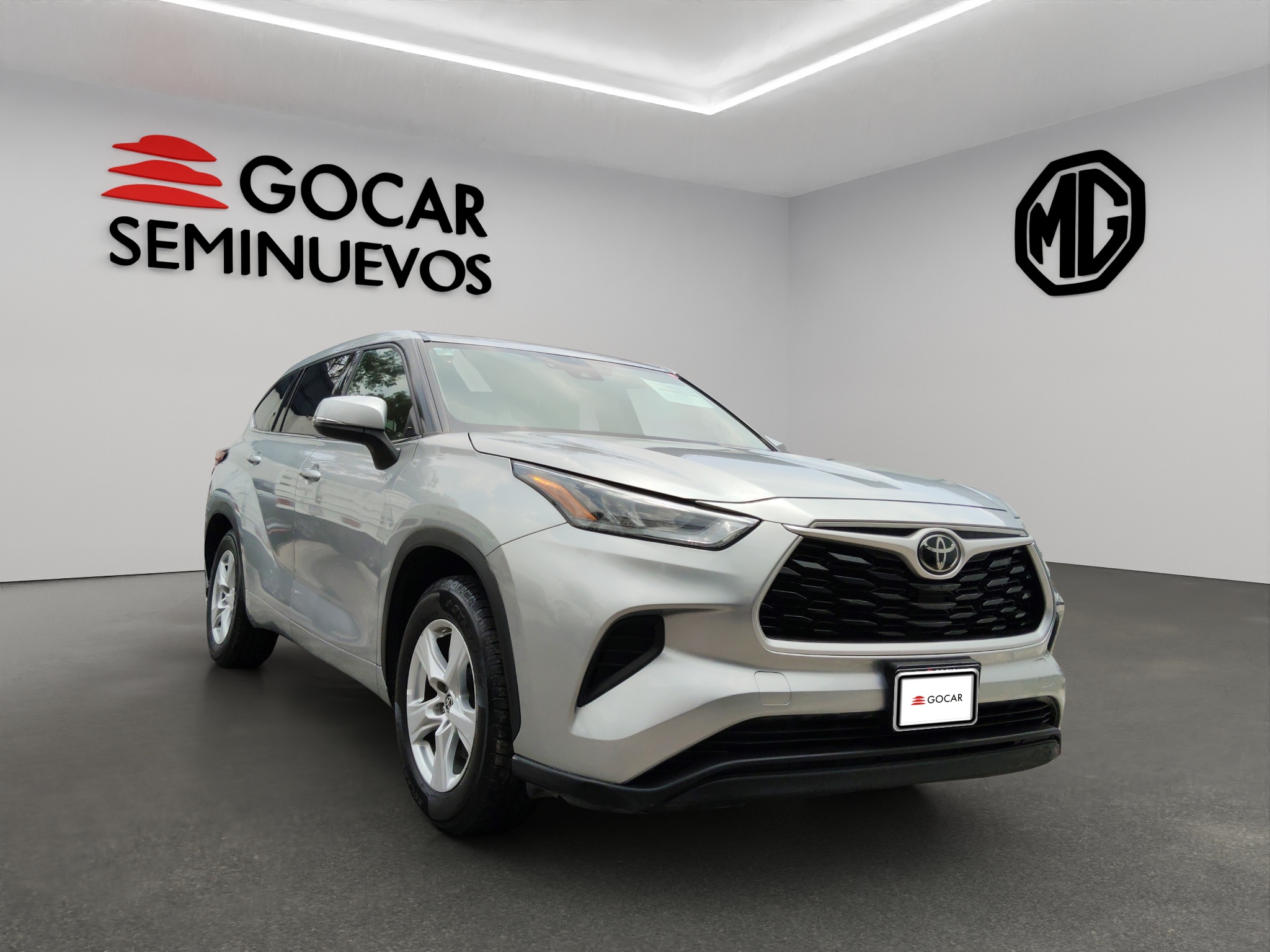 Toyota Highlander VUD 5 pts. LE, TA, a/ac., RA-18 2022