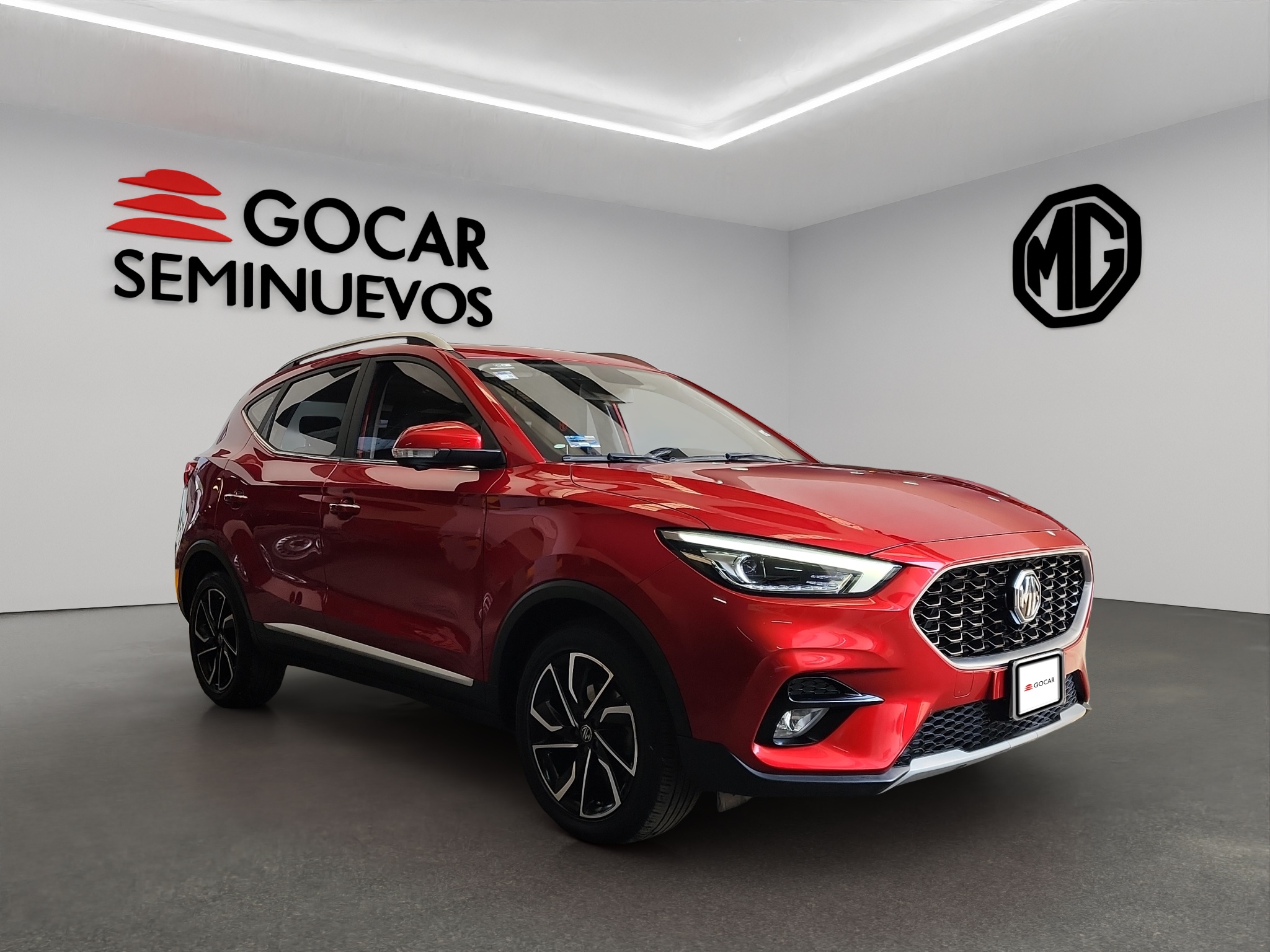 MG ZS VUD 5 pts. Elegance, 1.5l, TA, piel, TP, RA-17 bitono 2023